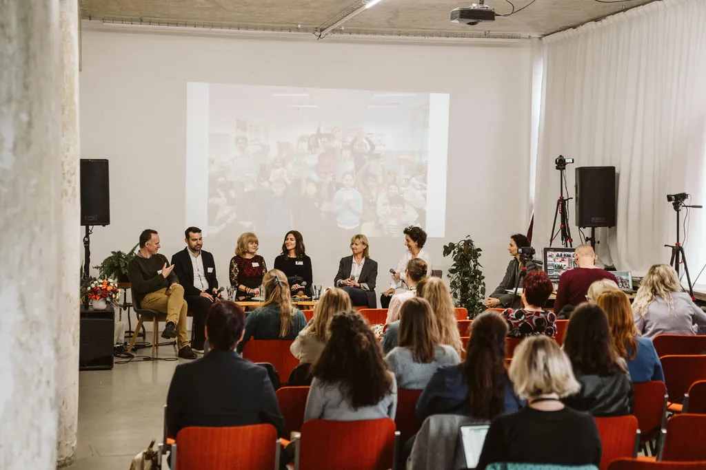 konferencia