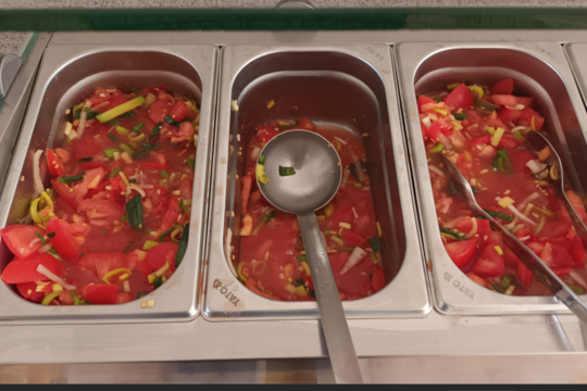 Farebná miska plná zdravia 1