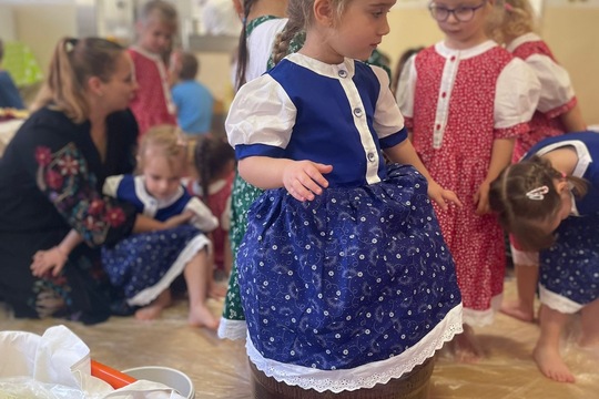 Kapusta je v sude Kapusta je v sude 1