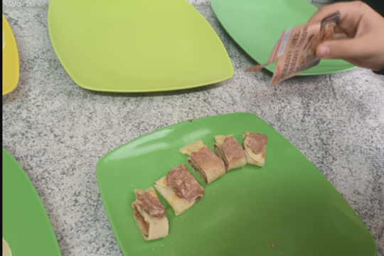 Keď na technickej výchove vyhrá sladká klasika. Keď na technickej výchove vyhrá sladká klasika. 1