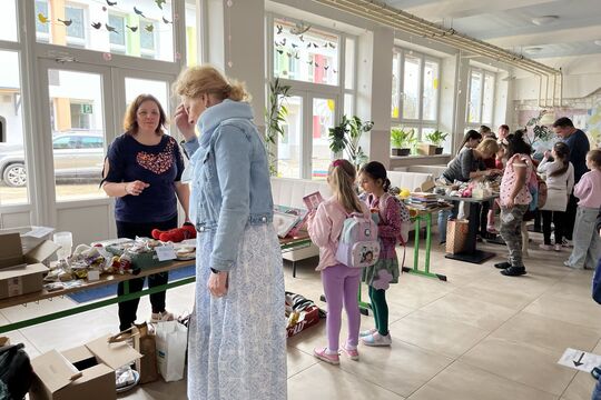 Misijný bazár: keď škola chutí, pomáha a myslí na planétu 1