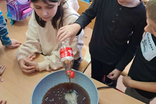 Dodržiavaj pitný režim Dodržiavaj pitný režim 1