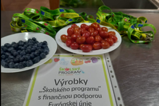 ŽIJEME ZDRAVO. AKO U NÁS PREBEHLO SPRIEVODNÉ VZDELÁVACIE OPATRENIE /SVO/. ŽIJEME ZDRAVO. AKO U NÁS PREBEHLO SPRIEVODNÉ VZDELÁVACIE OPATRENIE /SVO/. 1