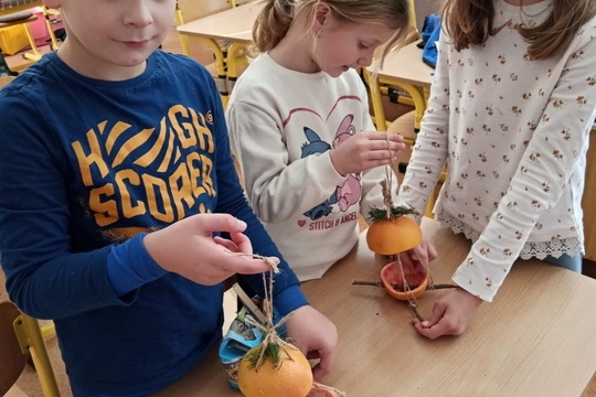 Pomáhame vtáčikom v zime  1