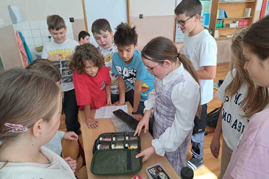 Fascinujúci svet včiel a rýb na hodinách biológie Fascinujúci svet včiel a rýb na hodinách biológie 1
