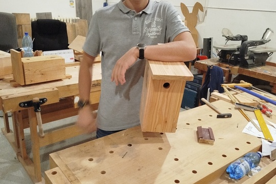 Súťaž v stavaní vtáčej búdky Súťaž v stavaní vtáčej búdky 1