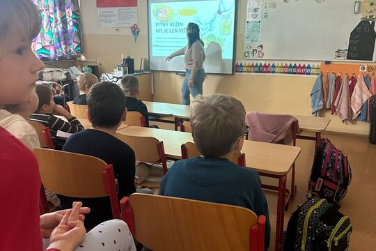 Dodržiavaj pitný režim Dodržiavaj pitný režim 1