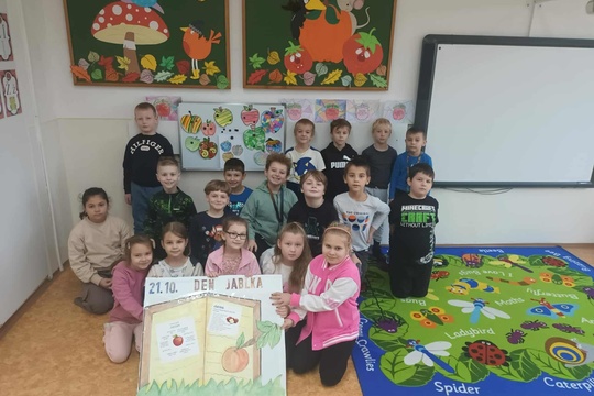 Sladká jabĺčková výzva Sladká jabĺčková výzva 1