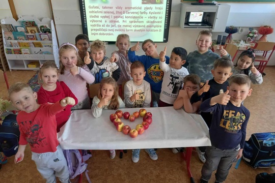 Sladká jabĺčková výzva Sladká jabĺčková výzva 1