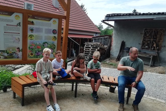 Návšteva u včelára 1