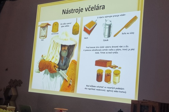 Návšteva včelárstva 1