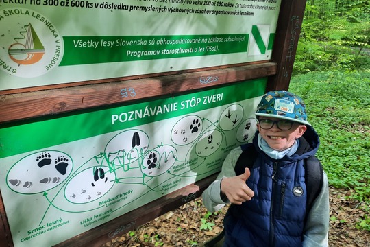 APRÍL – MESIAC LESOV- TURISTICKÁ VYCHÁDZKA 1