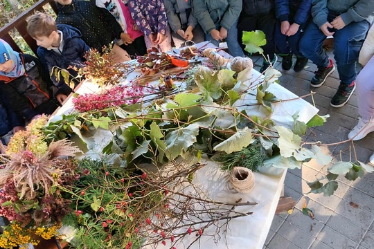 Viac lásky, menej plastov Viac lásky, menej plastov 1