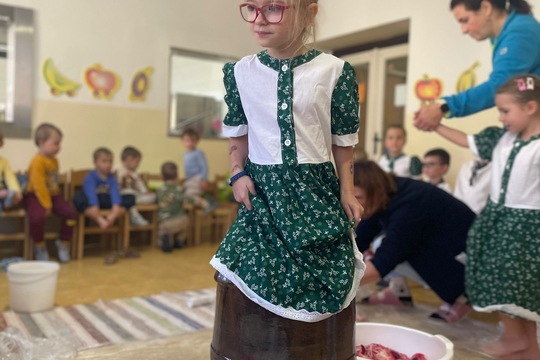 Kapusta je v sude Kapusta je v sude 1