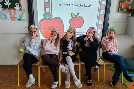 Sladká jabĺčková výzva Sladká jabĺčková výzva 1
