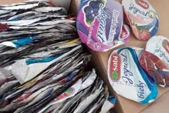 RECYKLUJ A VYHRAJ S MILK - AGROM 1
