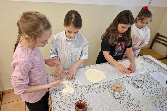 Valentínske pečenie - Keď sa matematika stretne s láskou Valentínske pečenie - Keď sa matematika stretne s láskou 1