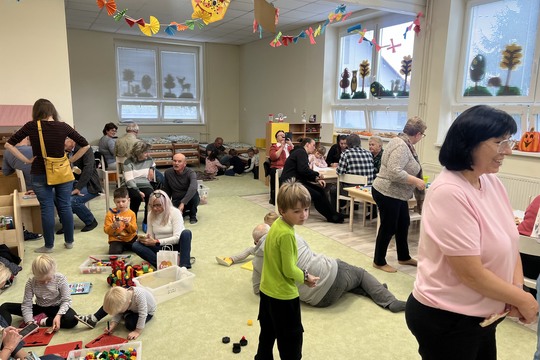 Starkí, vnúčatá a bronzový certifikát – čo viac si môžeme priať? Starkí, vnúčatá a bronzový certifikát – čo viac si môžeme priať? 1