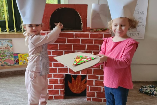 DEŇ ŠKOLSKEJ JEDÁLNE V AKOBUK  1