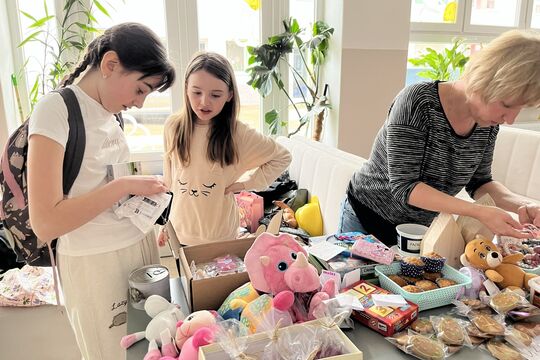 Misijný bazár: keď škola chutí, pomáha a myslí na planétu 1