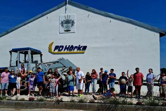 Exkurzia do Poľnohospodárskeho družstva Hôrka nad Váhom 1