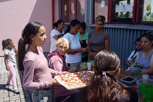 Piknik na školskom dvore Piknik na školskom dvore 1