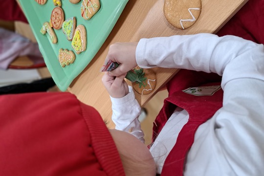 Krúžok varenia a vianočné trhy Krúžok varenia a vianočné trhy 1