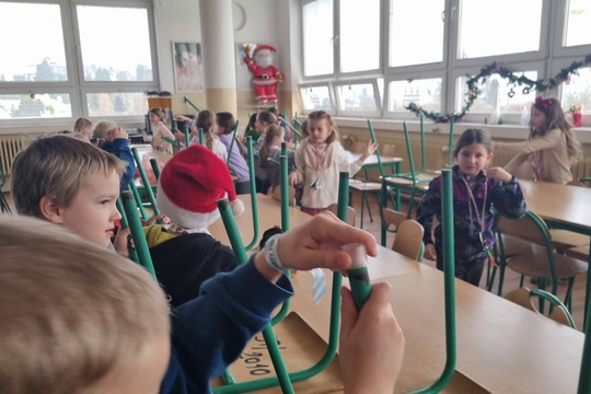Znižujeme hluk v jedálni 1
