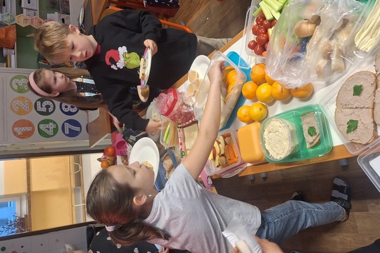 Triedny brunch – chvíle, ktoré nás spájajú Triedny brunch – chvíle, ktoré nás spájajú 1