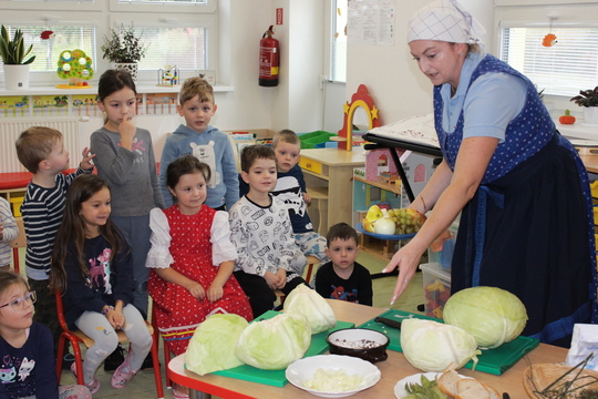 Ako sme v MŠ Kunerad dlávili kapustu 1